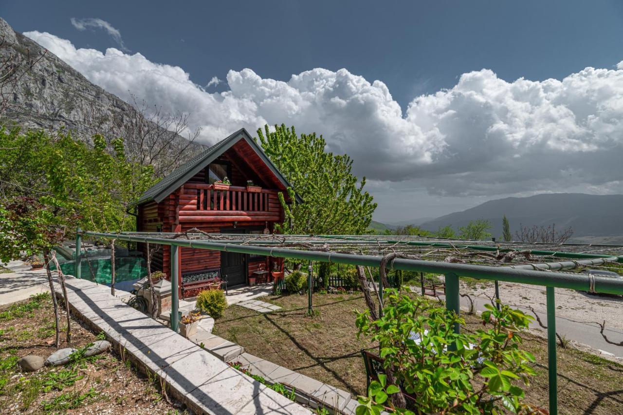 Holiday Village Ostrog Nikšić Cameră foto